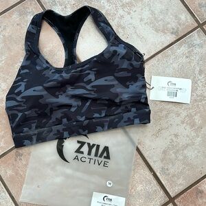 Zyia Active black camo Light n Tight sports bra